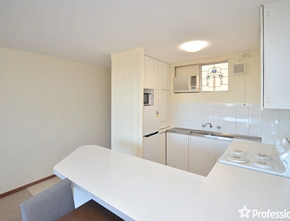 22/45 Leonard Street, Victoria Park, South East Perth, 2 Bedrooms, 1 Bathrooms, Apartment