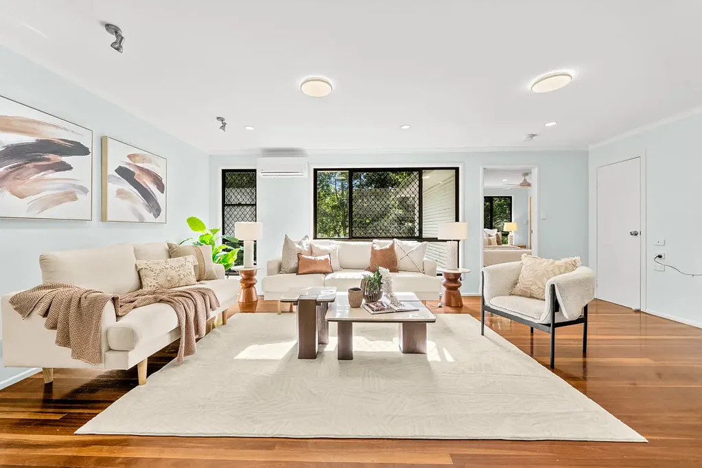 Sunnybank 6غرفة نوم Versatile Dual-Living on 627m² in the Heart of Sunnybank - Live in One, Rent the Other!