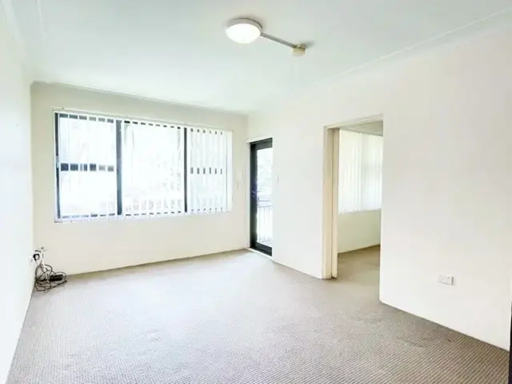 *** DEPOSIT TAKEN***