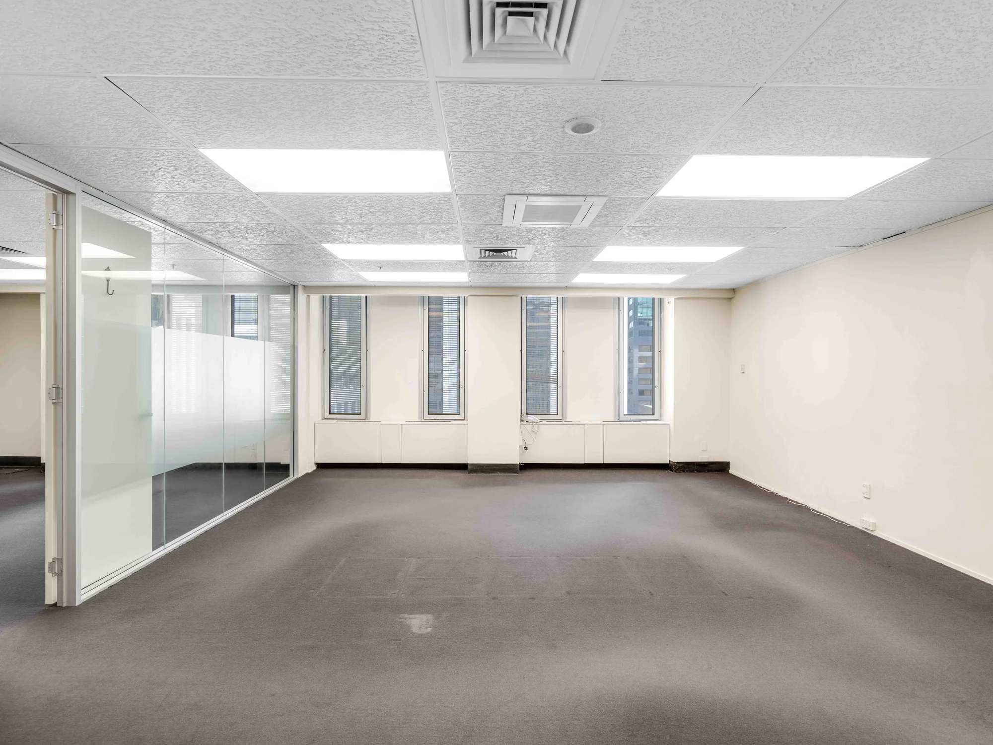 Auckland Central  Petite CBD space