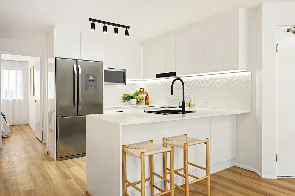 Maroochydore 2房  Coastal Chic Meets Luxury | The Perfect Coastal Abode