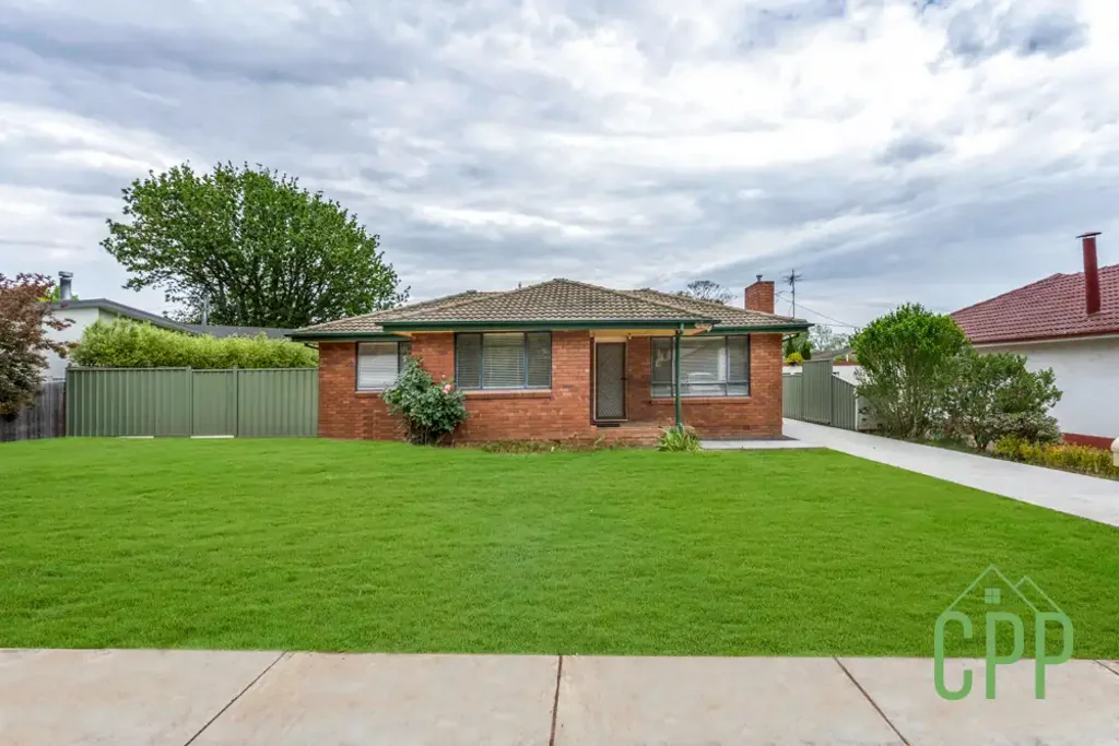 Charming 3-Bedroom Home in Sought-After Ainslie