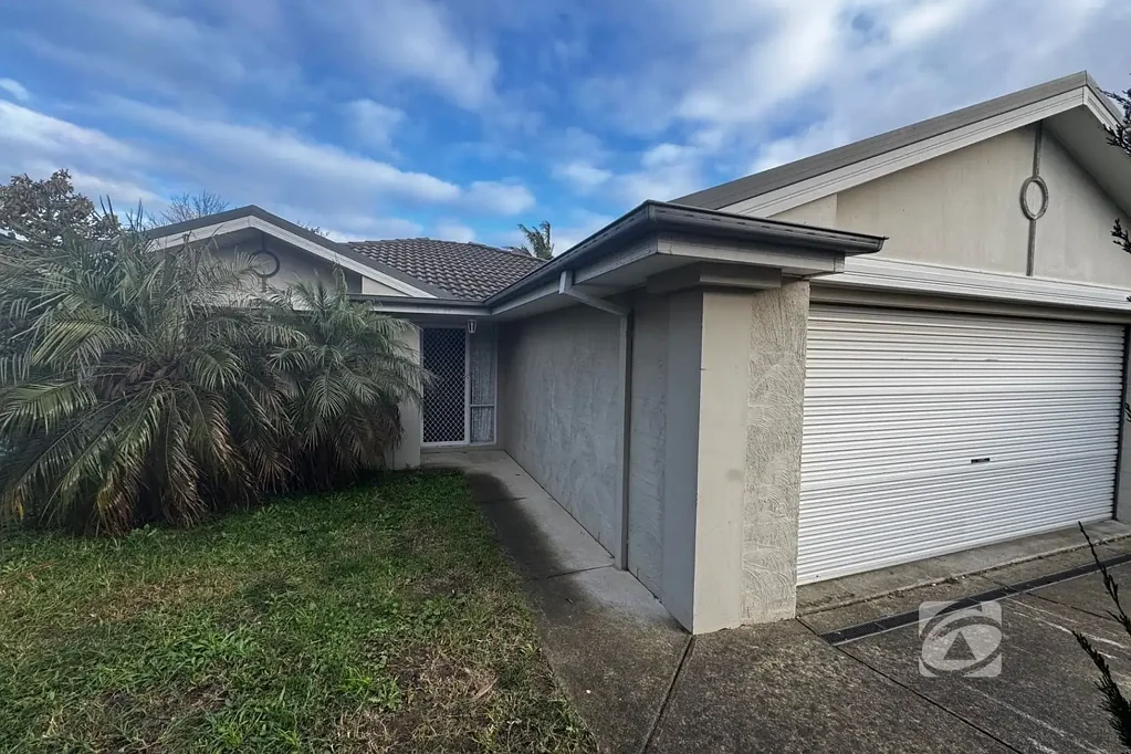 WELL PRESENTED FAMILY HOME IN A GREAT LOCATION