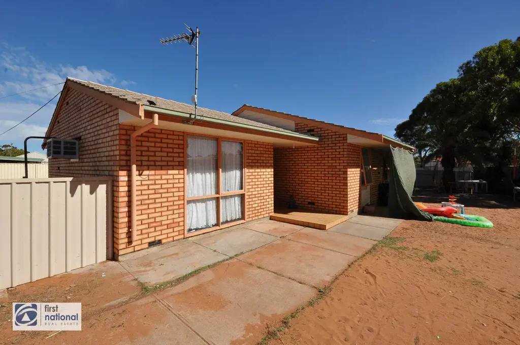 15 Butler Crescent, Port Augusta West, SA 5700