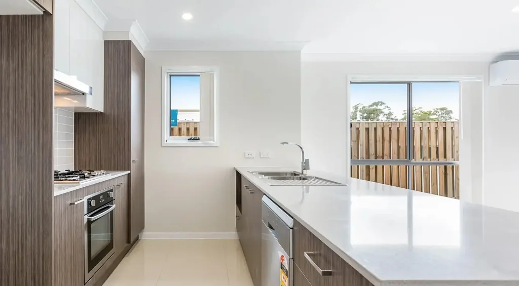 4 bedroom family home in "The Heights Estate"