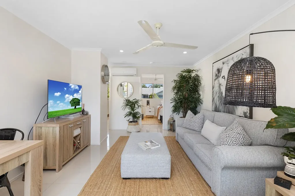 219/24 Lake Weyba Drive, Noosaville, QLD 4566