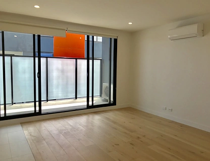 215/401-407 Neerim Road, Carnegie, Bayside, 2 कमरे, 2 बाथरूम, Apartment