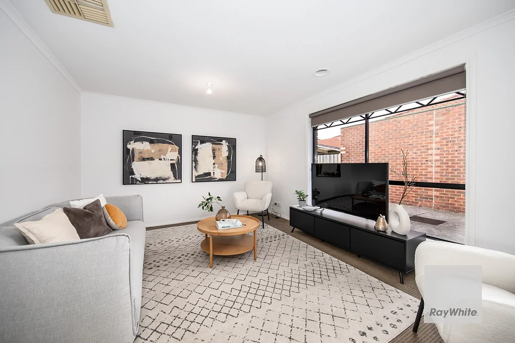2/41 Pecks Road, Sydenham, VIC 3037