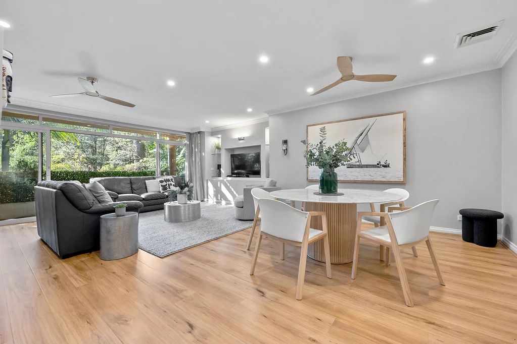 St Ives 3બેડરૂમ Spacious easy-care living, level walk to the Village
