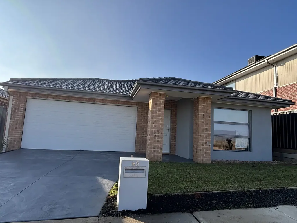 Home Sweet Home for a New Family - 2 Weeks Rent-Free!
