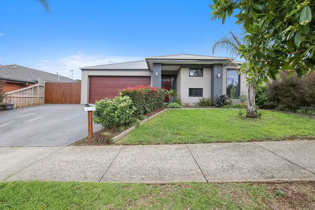 Family Comfort in a Convenient Warragul Location