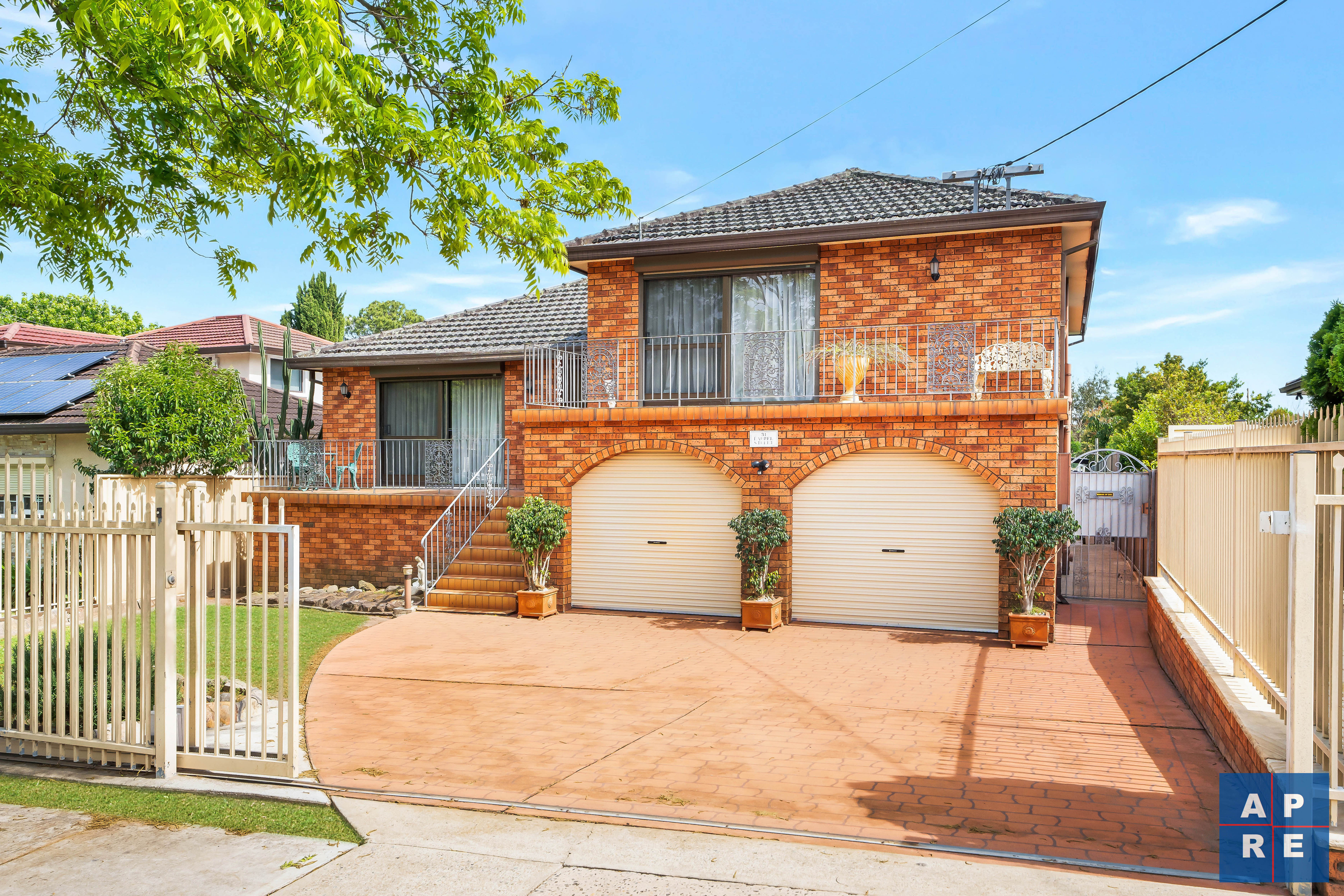 31 LAUREL ST, CARRAMAR NSW 2163, 0 habitaciones, 0 baños, House