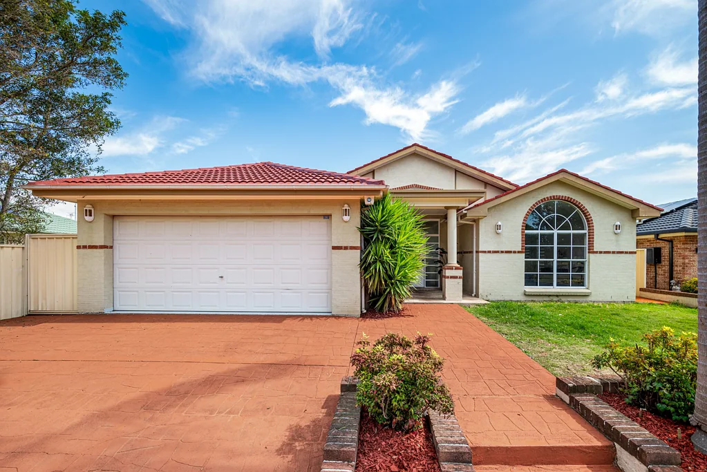73 Surveyors Creek Road, Glenmore Park, NSW 2745