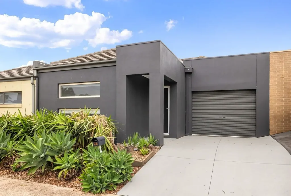 Comfortable & Low-Maintenance Living in Caroline Springs