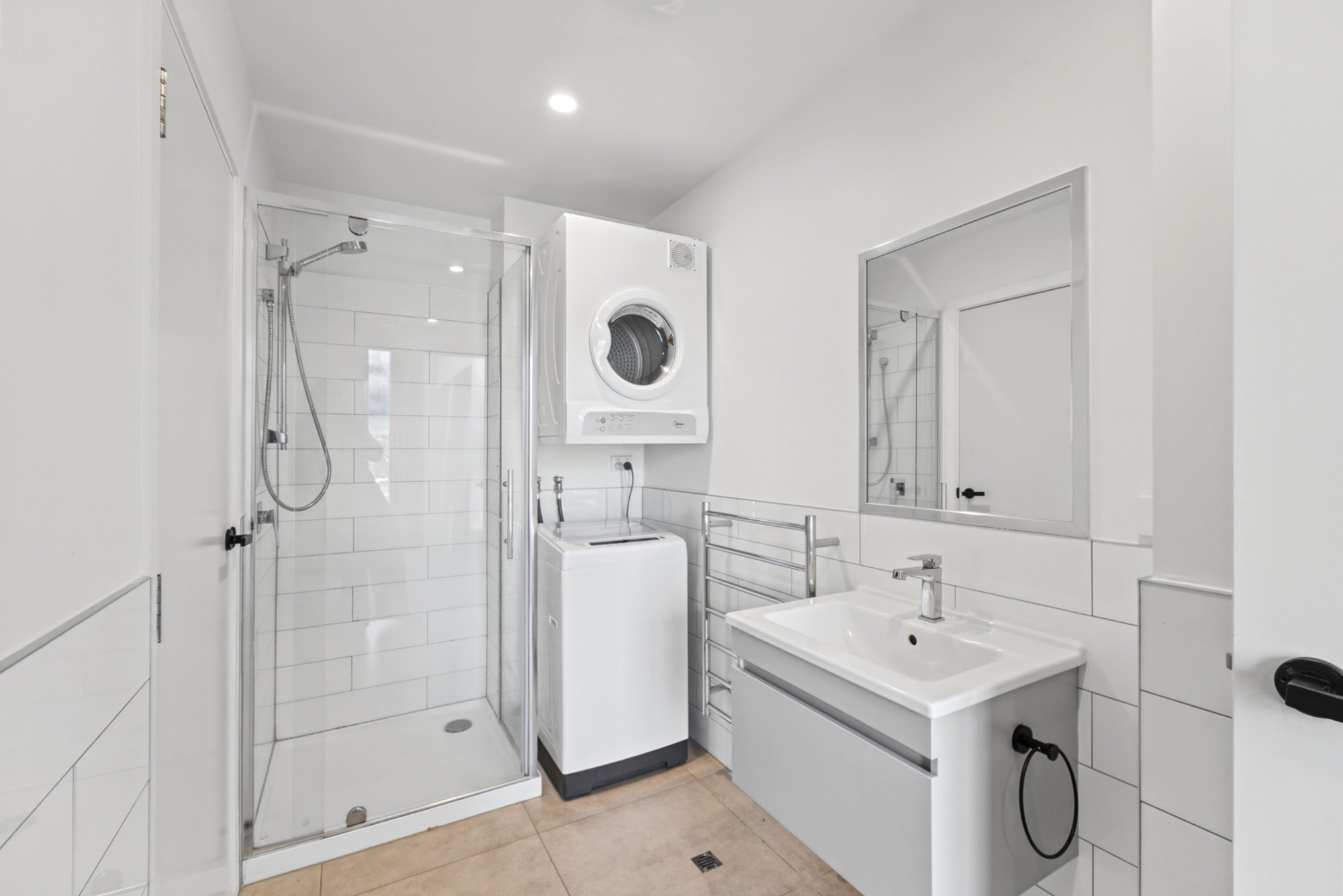 605/770A Great South Road, Wiri, photo 8