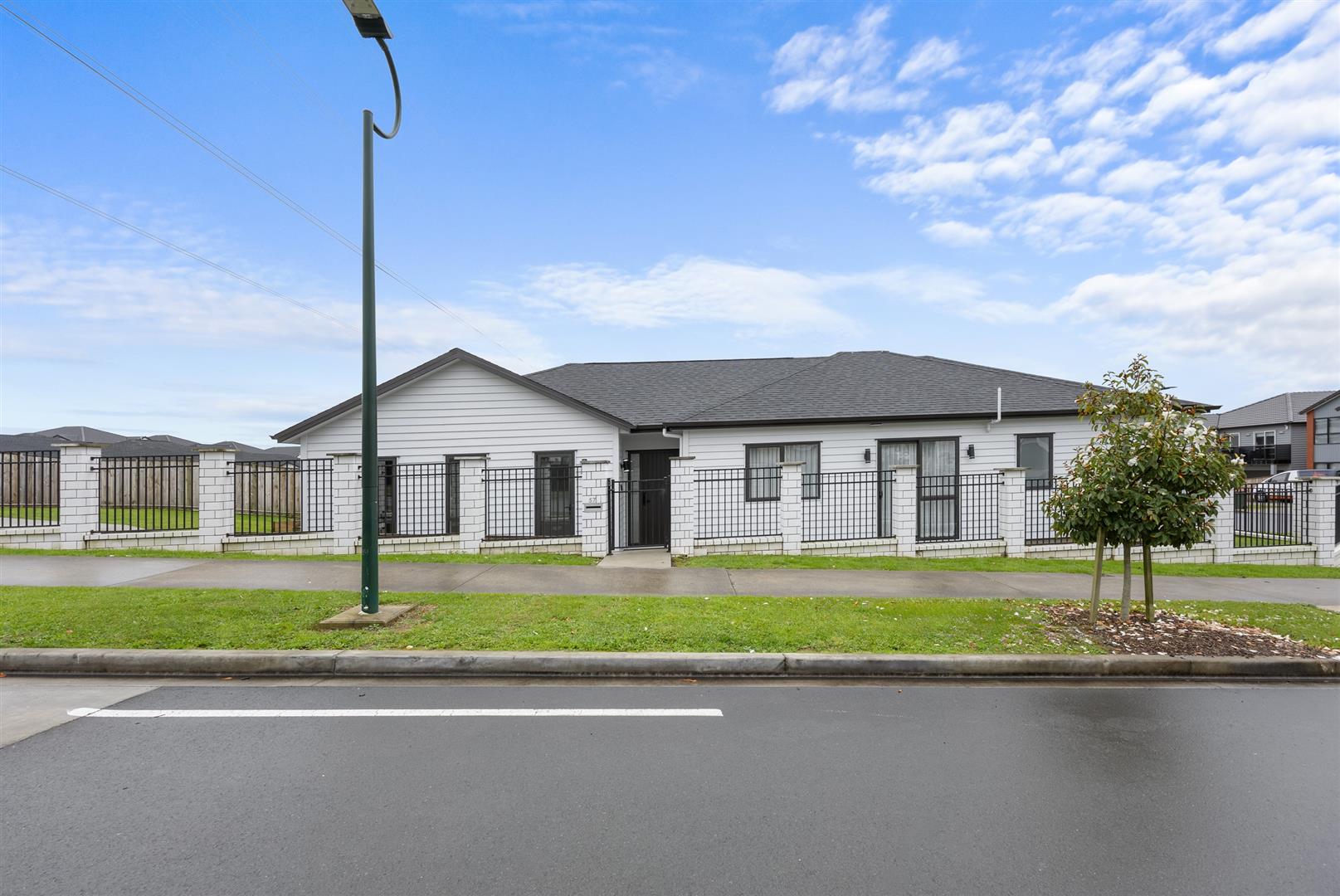 Residential  Mixed Housing Urban Zone