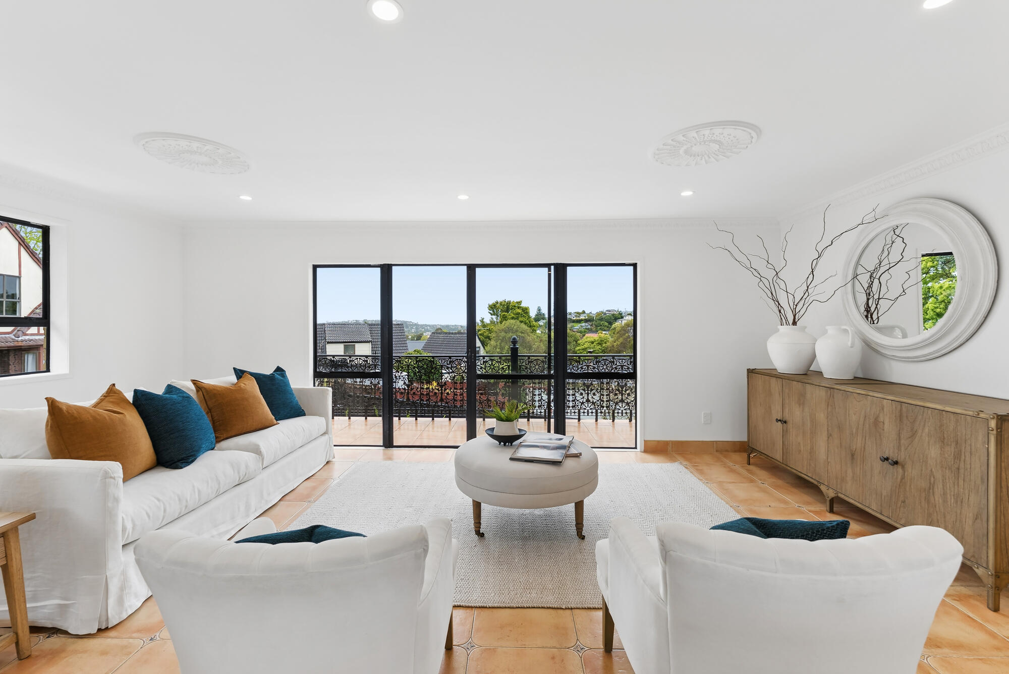 12 Naviti Place, Browns Bay, photo 3