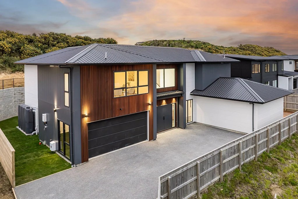 Whitby 5침실 Elite Family, 400sqm + Home