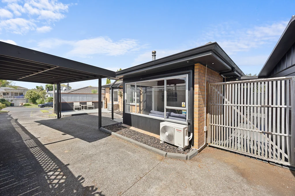 2/15 Rotoiti Avenue, Pakuranga Heights, Manukau City, Auckland