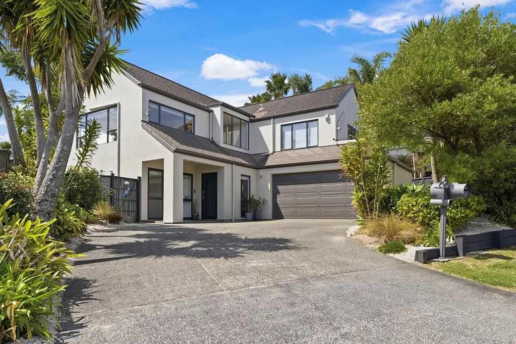 32 Byblos Place, The Gardens, Manukau City, Auckland
