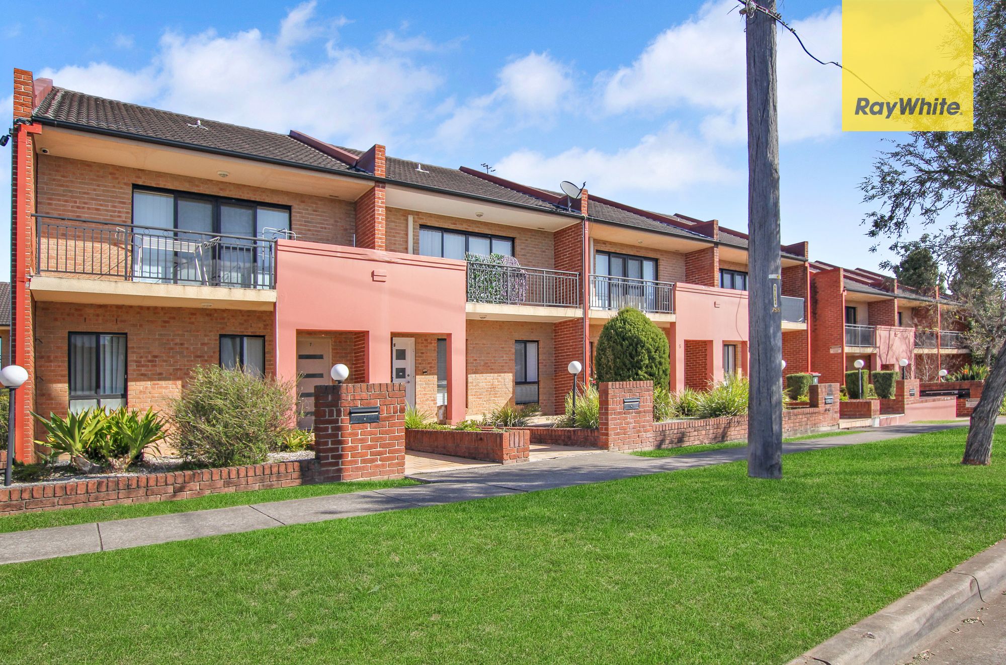 UNIT 17 38-42 WYNYARD ST, GUILDFORD NSW 2161, 0 phòng ngủ, 0 phòng tắm, Townhouse