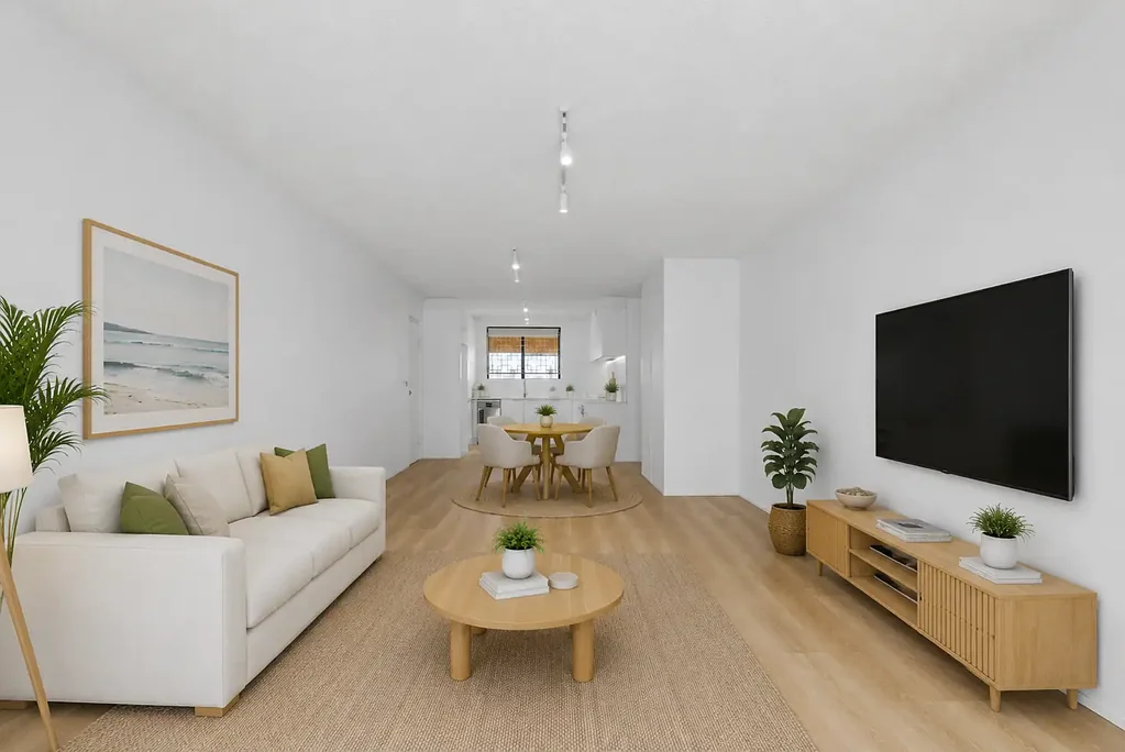 Broadwater Views, Brand-New Kitchen & Coastal Convenience