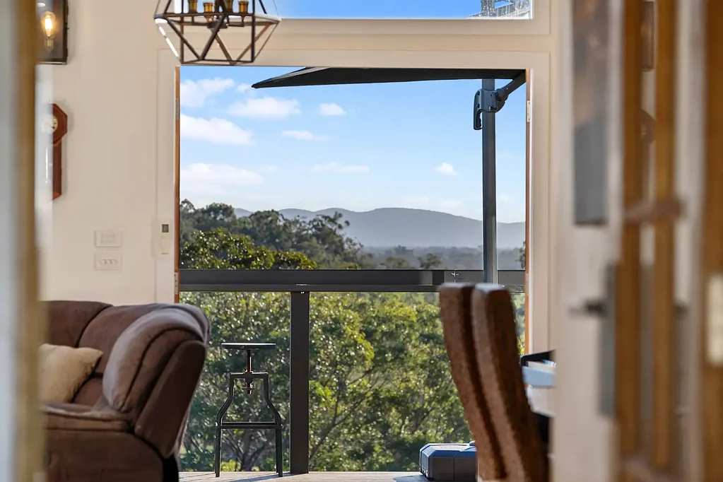 Cattai 3 Bedroom Lifestyle Acreage with Cottage, Shed & Airbnb Potential