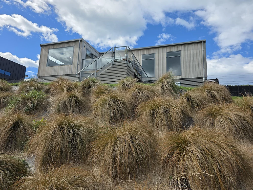 Oamaru North 2 Slaapkamer Modern Living with Magnificent Mountain Views