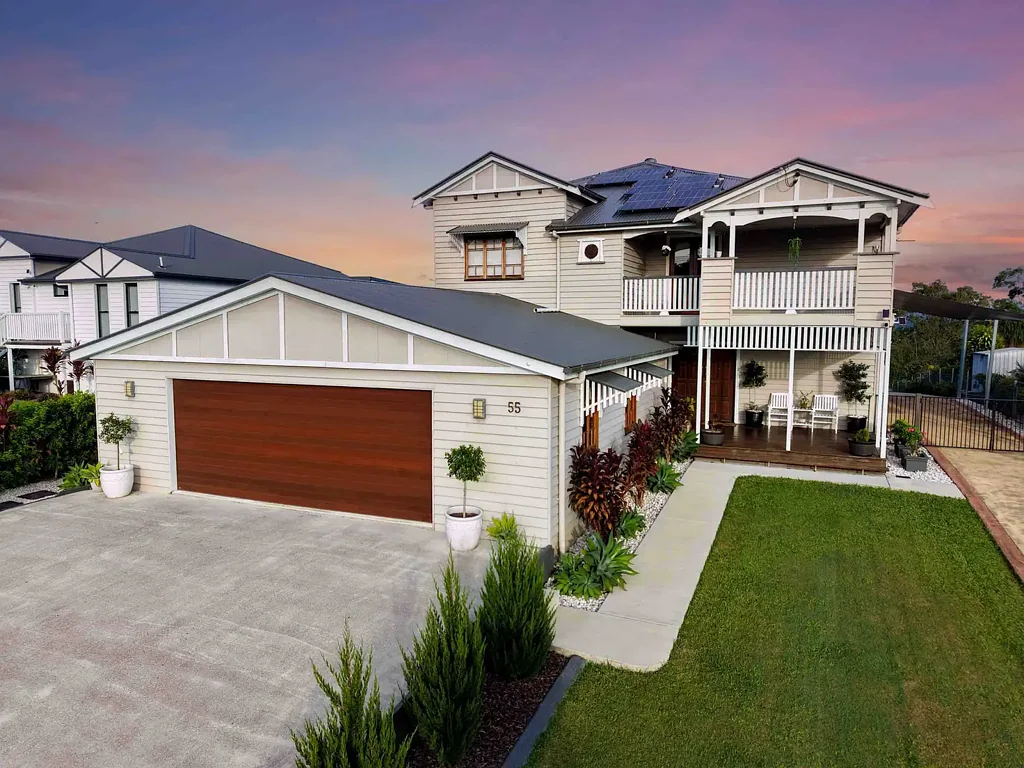 Gympie 4房  Where Classic Character Meets Modern Family Living