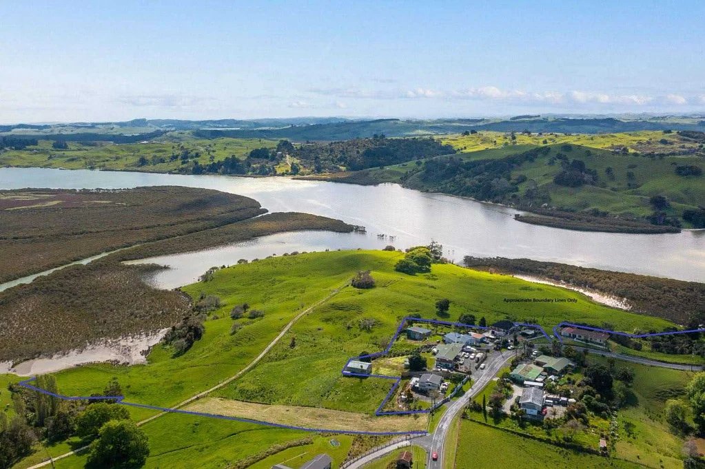 Port Albert DEVELOPER ALERT: HISTORIC TITLES AWAIT YOUR ACTION