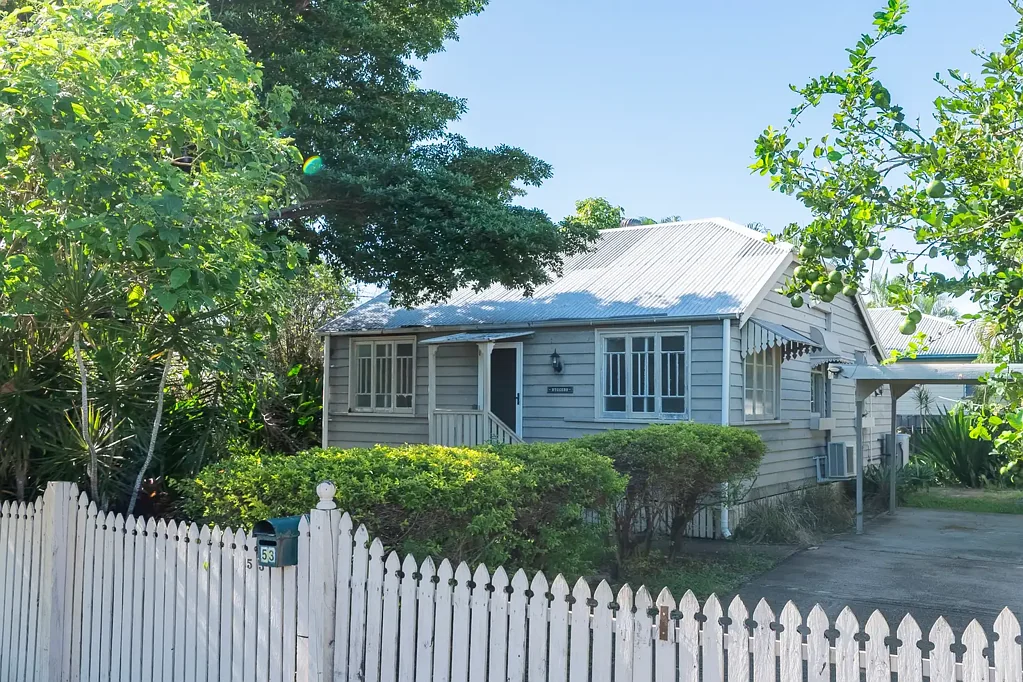 53 Carmody Street, Hermit Park, QLD 4812
