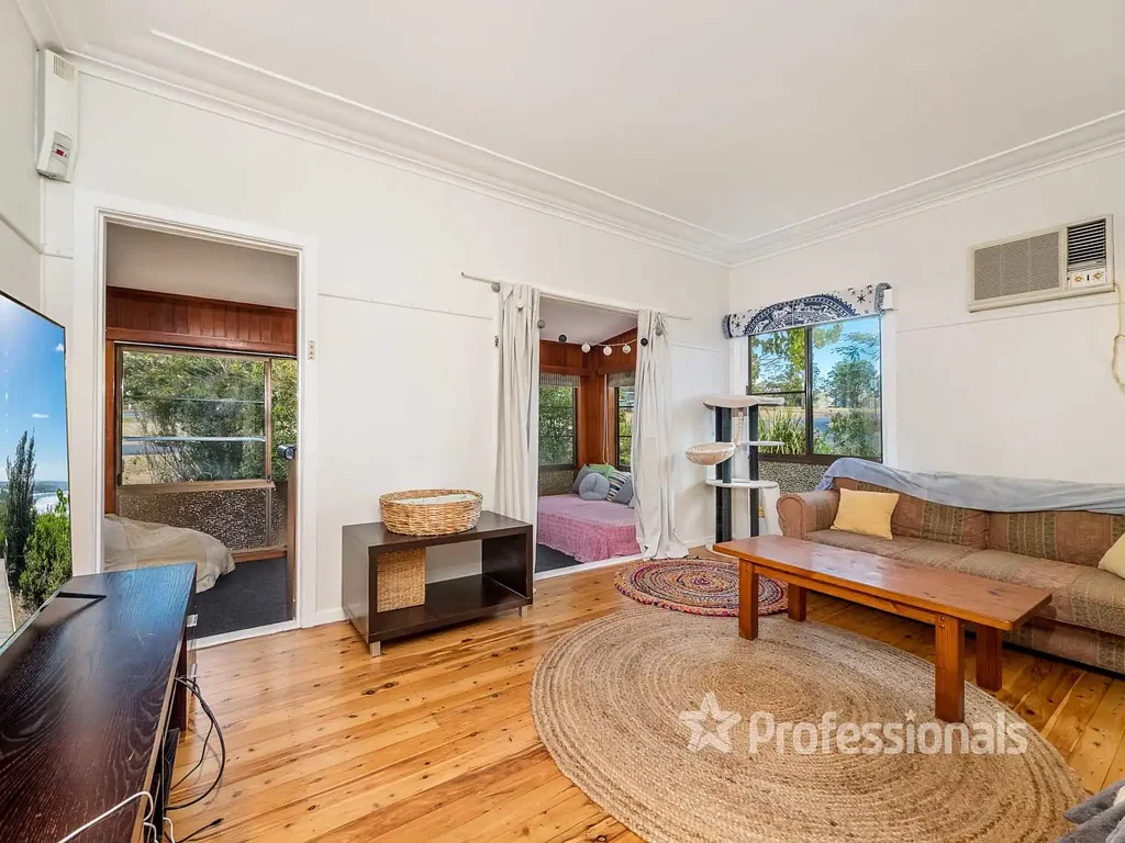 East Lismore 4 Bedroom East Lismore with Extra Space