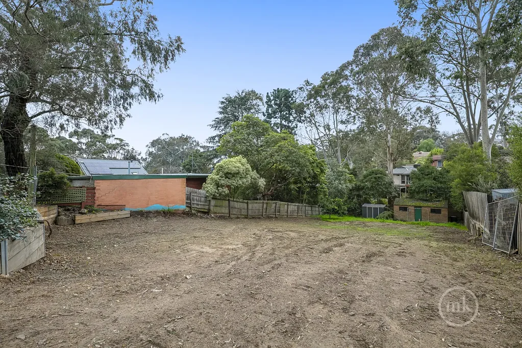 Eltham Prime Eltham Landholding with Endless Potential