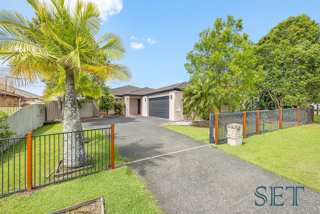 3 Saint Clair Court, Murrumba Downs, QLD 4503
