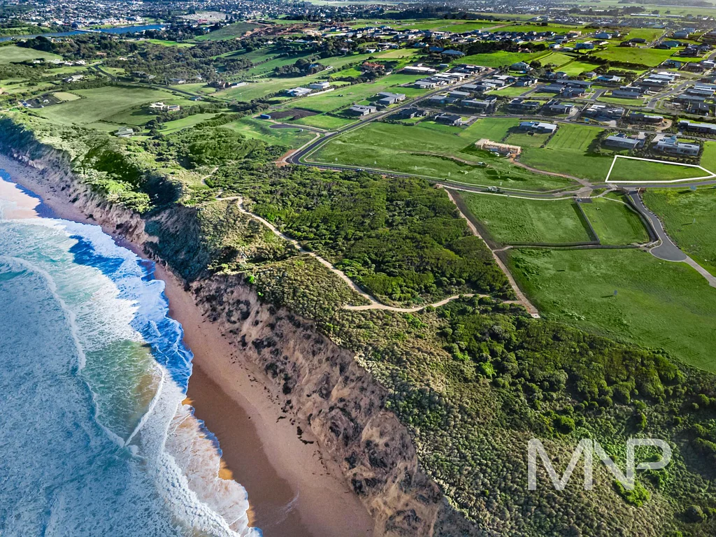 20 Southern Ocean Boulevard, Warrnambool, VIC 3280
