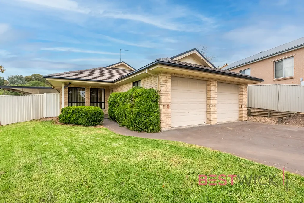 Great Family Home......With A View!