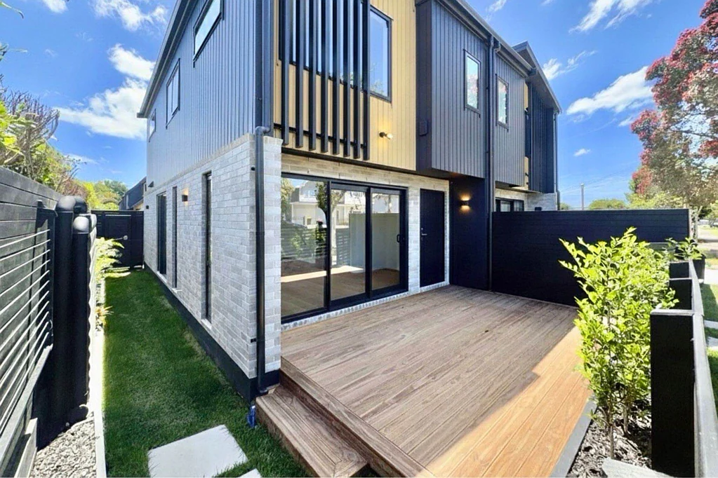 Mangere Bridge 3房  Price Reduced! Motivated Vendors!
