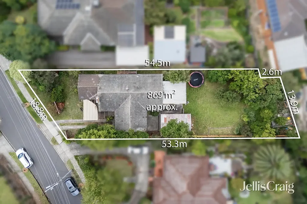 90 Somers Avenue, Macleod, VIC 3085