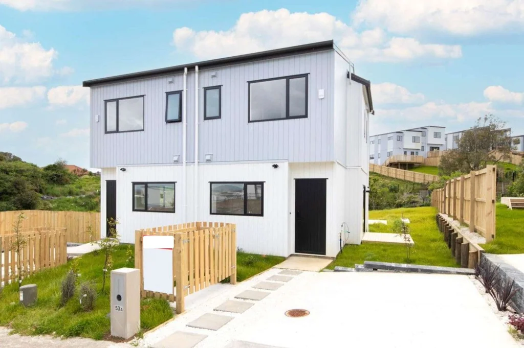 3 bedrooms + 2 bathroom