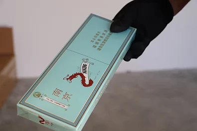 138万支香烟、$17万现金！奥克兰多地便利店遭突袭，大量中国走私香烟被查！