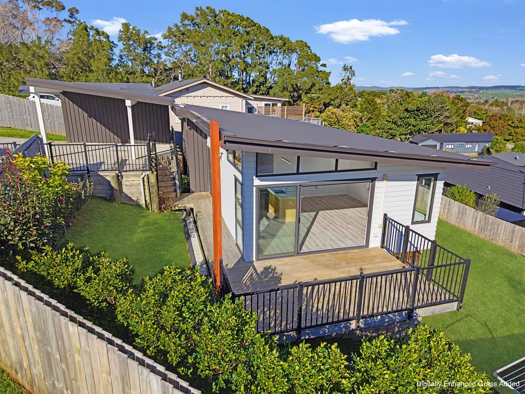 Helensville 3房  Claim the View from Saint James
