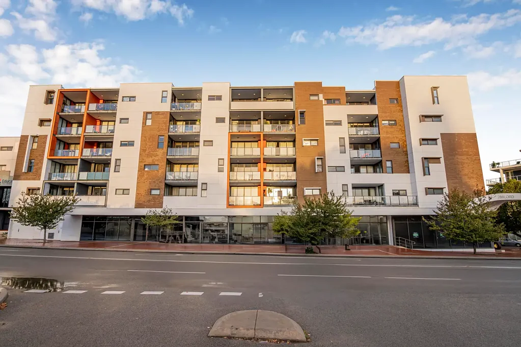 Convenient Inner-City Living in Highgate