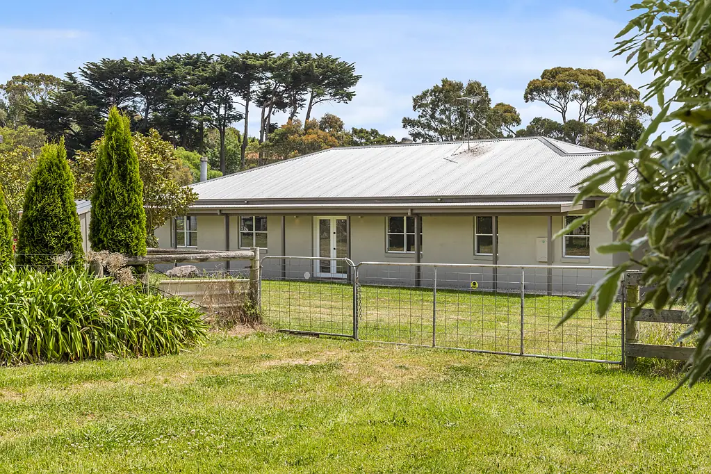 26 Sullivan Court, Romsey, VIC 3434