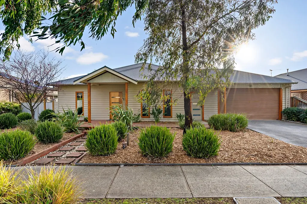8 Braford Drive, Doreen, VIC 3754