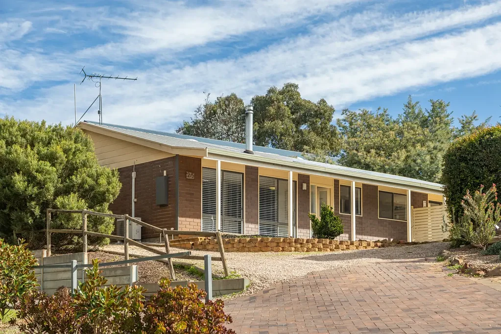 Nairne 5chambre Warm and Welcoming with Space and Flexibility.