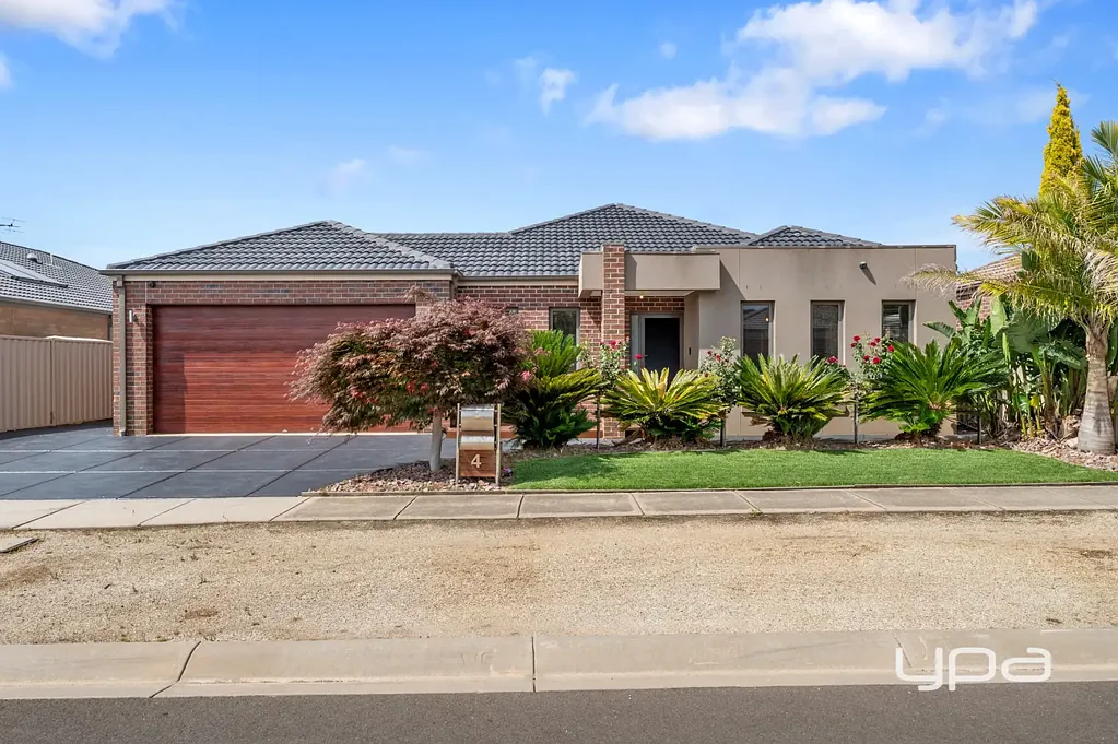4 Harvest Home Road, Darley, VIC 3340