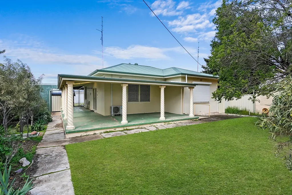 54 Railway Terrace East, Snowtown, SA 5520