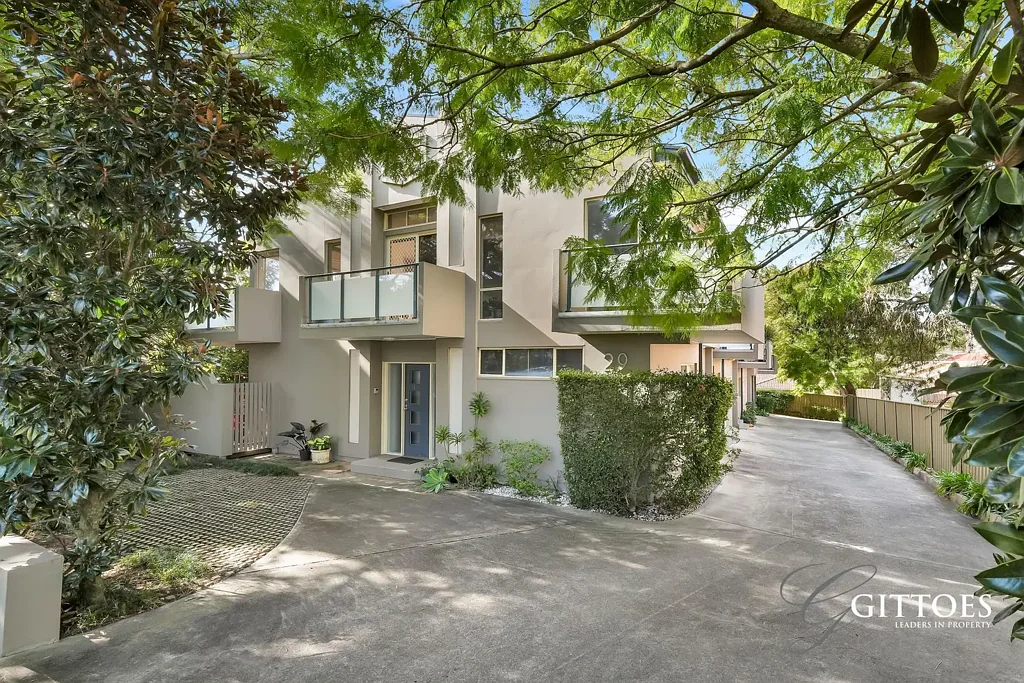 East Gosford 2房  Contemporary Townhouse & Sought-After Location