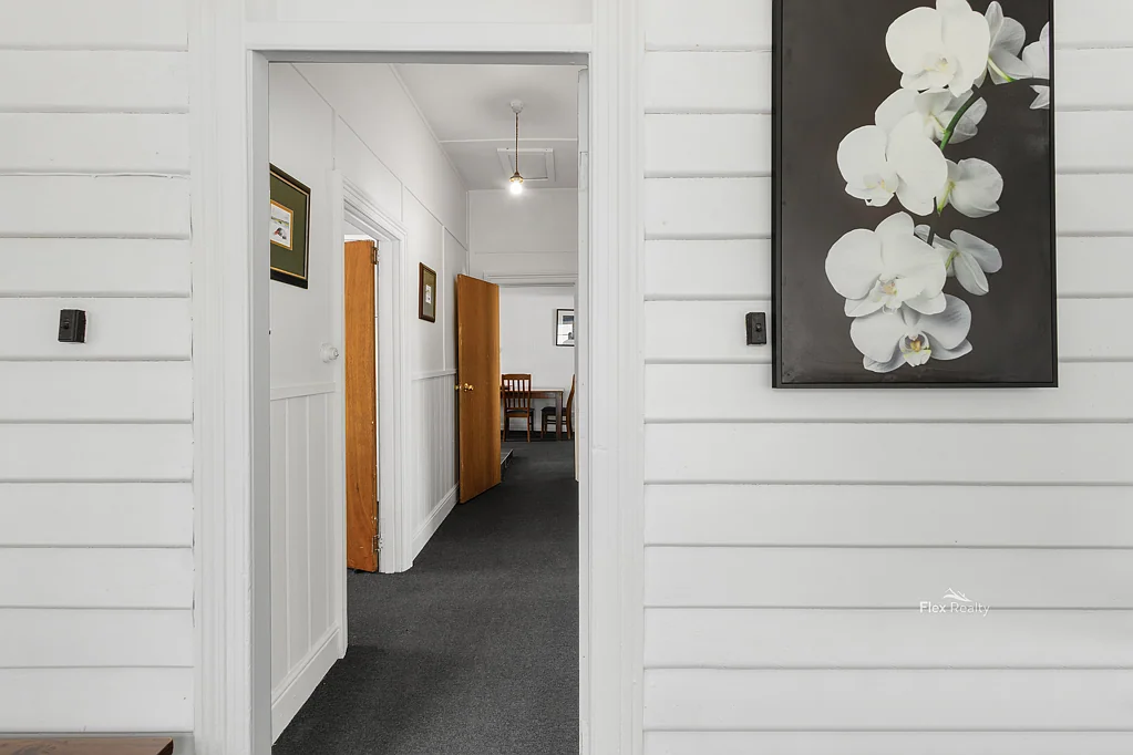 Strahan 2ห้องนอน Modern comforts and serene surroundings