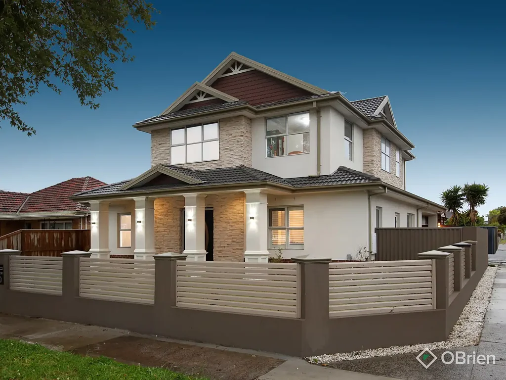 Huntingdale 4chambre A Modern Triumph of Comfort & Style